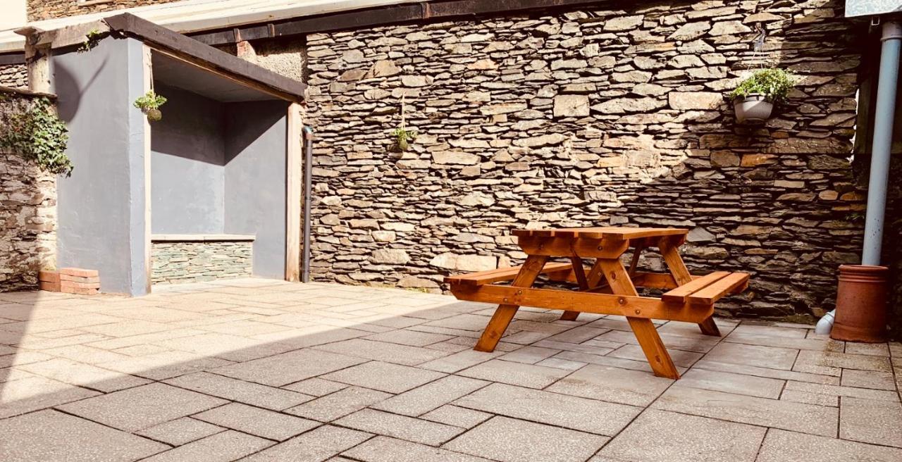 Woodland Cottage - Private Courtyard - Pet Friendly Retreat In The Heart Of Windermere Luaran gambar